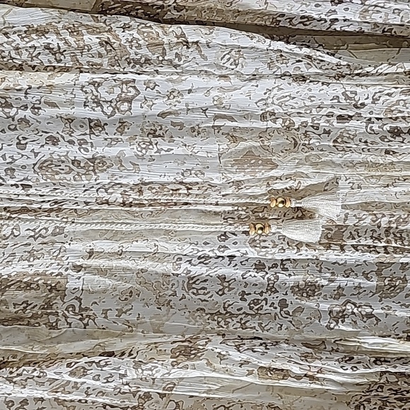 Ruby Road maxi sheer skirt. Size 14 Elastic waist with tie. White/gray. Flowie. - Picture 4 of 10